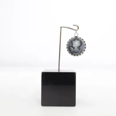 Hanger (Zwart, Zilver) Onbekend materiaal