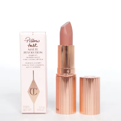 Læbestift (Pillow Talk Matte Revolution) fra Charlotte Tilbury