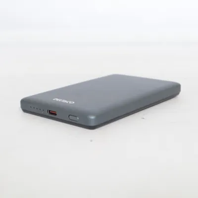 Powerbank från Deltaco