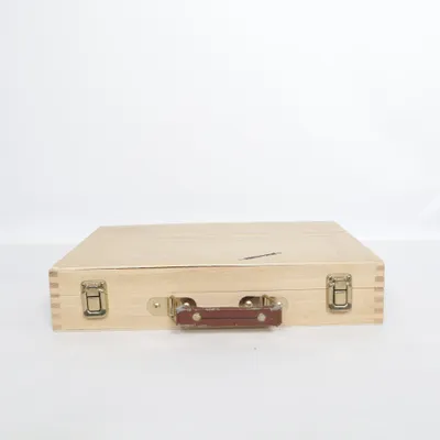 Art tool (Brown, Multicolored) from Fine Art