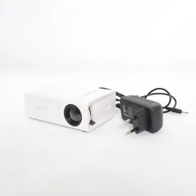 Projector (Z1)