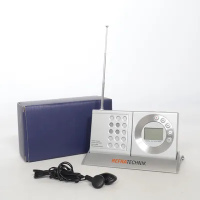 Radio (Silverfärgad)