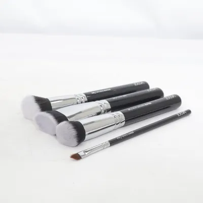 Makeup brush (Black) from Zoeva