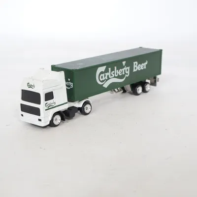 Modellbil (Grön, Vit) från Carlsberg