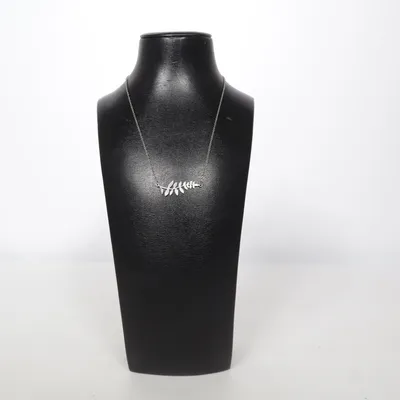 Halsband (Silverfärgad) från Flame Okänd metall