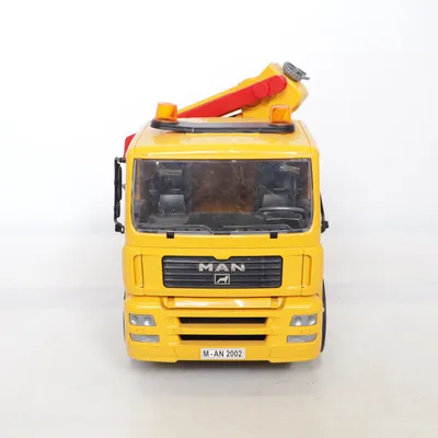 Leksaksbil (TGA 41.440) från Bruder