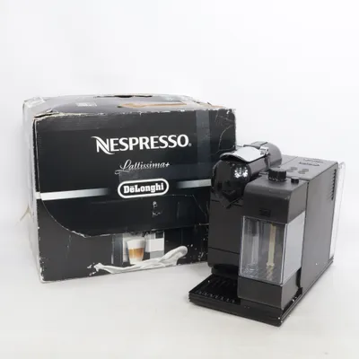 Kaffemaskin (Lattissima+) från Nespresso