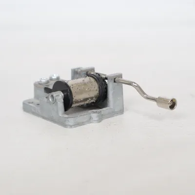 Speldosa (Silverfärgad)