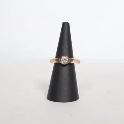 Ring (Transparent) Unbekanntes Metall
