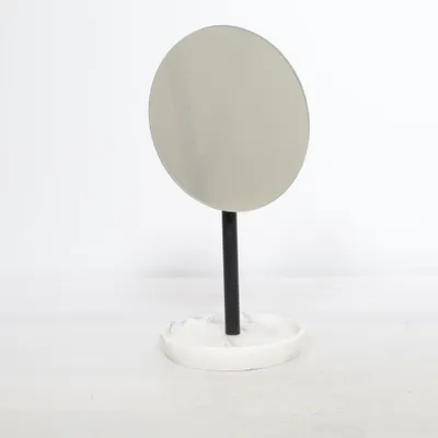 Cosmetica spiegel (Standing Mirror) van Lagerhaus