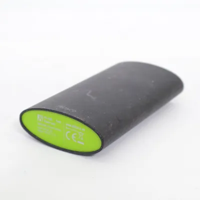 Power bank (Pb-1040) from Deltaco