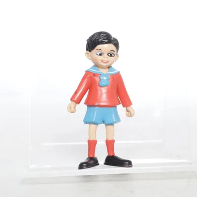Figurine jouet (Rouge, Bleu, Noir) de Pippi
