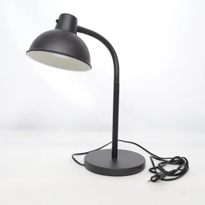 Skrivebordslampe (Sort) fra IKEA