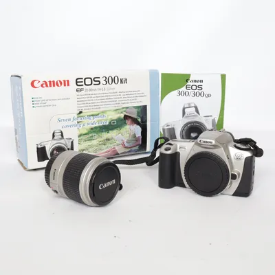 Analoge camera (EOS 300 Knit) van Canon