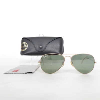 Solglasögon (RB 3025) från Ray-Ban