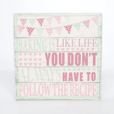 Wall decor (White, Green, Pink)