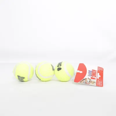 Dog toy (Squeakair) from Kong