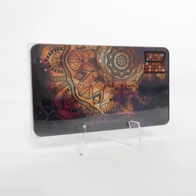 Oogschaduwpalet (Forever Flawless Namaste With Cannabis Sativa) van Makeup Revolution London