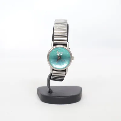 Armbandsur (Silverfärgad) från Moretime
