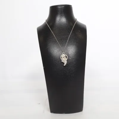 Necklace (Silver) from Avon Unknown metal