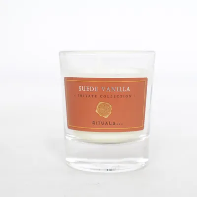 Scented candles (Suede Vanilla) from Rituals