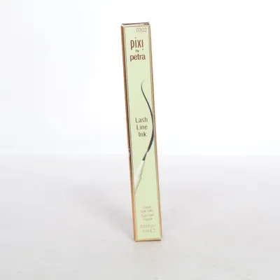 Eyeliner (Lash Line Ink) från Pixi by Petra