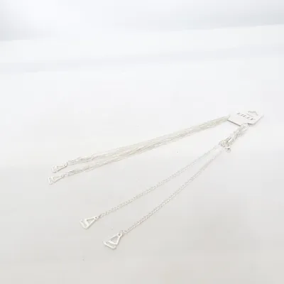 Kroppssmycke (Silverfärgad) från Lilly Okänd metall