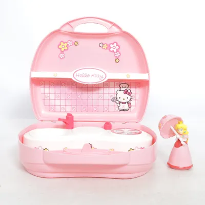 Play furniture (Pink, White) from Hello Kitty
