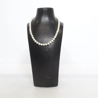 Collier (Blanc) Métal inconnu