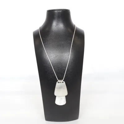 Halsband (Silverfärgad) Okänd metall