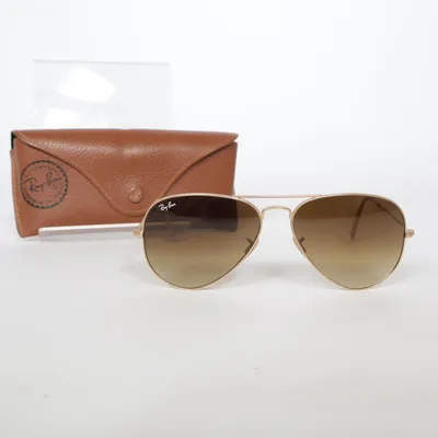 Sunglasses (RB 3025 Aviator Large Metal) from Ray-Ban