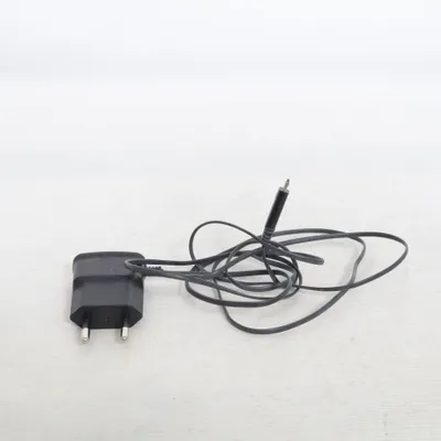 Mobile charger (ETADU10EBE) from Samsung
