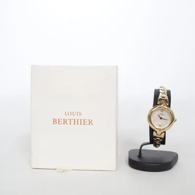 Wristwatch (Gold) from Louis