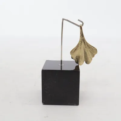 Pendentif (Or) Métal inconnu