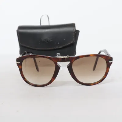 Solglasögon (Brun) från Persol