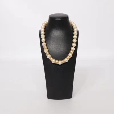 Necklace (White, Gold) Unknown metal