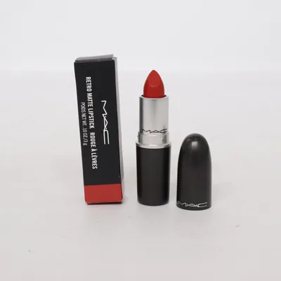 Lippenstift (Ruby woo) van M.A.C