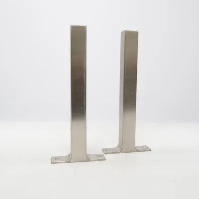 Hyllkonsol (Silverfärgad) från IKEA