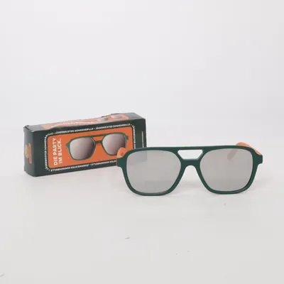 Solglasögon (Grön) från Jägermeister