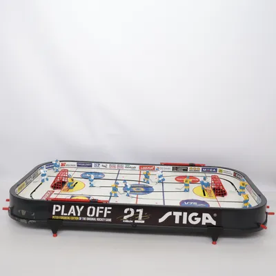 Hockeyspel (Vit, Blå, Röd) från Stiga