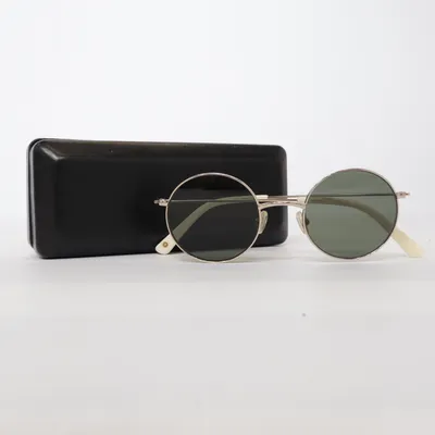 Solglasögon (Silverfärgad, Vit) från Nividas