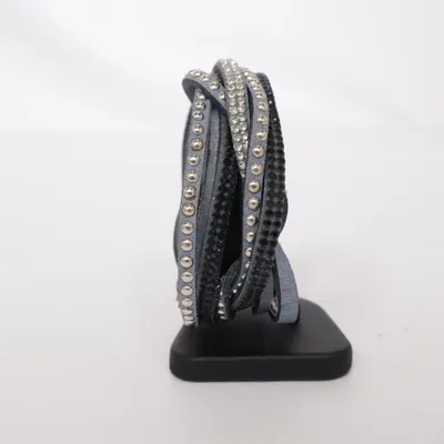 Choker (Blå, Silverfärgad) Okänd metall