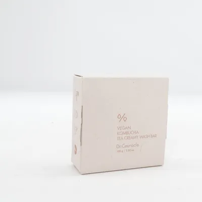 Fast tvål (Vegan Kombucha Tea Creamy Wash Bar) från Dr. Ceuracle