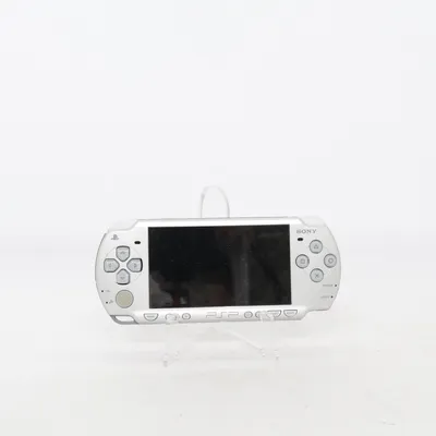 Elektroniskt spel (PSP-1000) från Sony