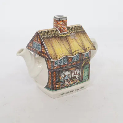 Teapot (The Old Forge) from Sadler