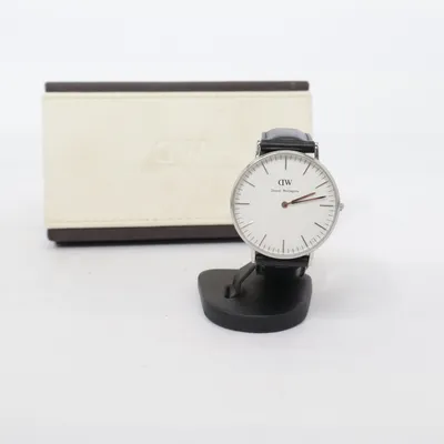 Armbåndsur (Sort, Hvid) fra Daniel Wellington