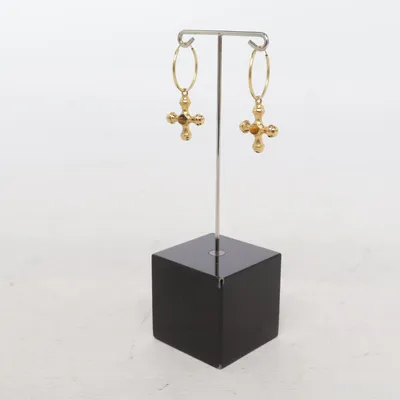 Boucles d'oreilles (Or) Métal inconnu