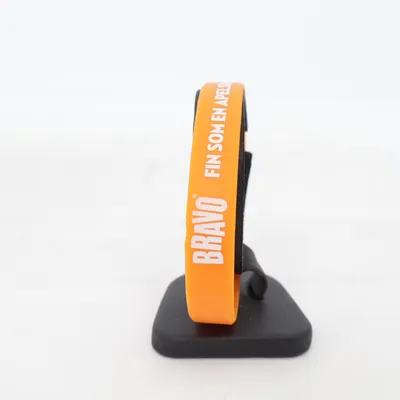 Armband (Orange) från Bravo Okänd metall