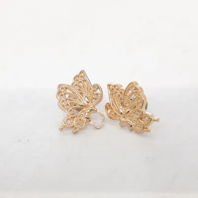 Broche (Or) Métal inconnu