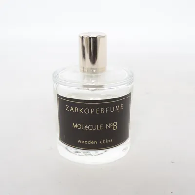 Eau de Parfum (Molecule No. 8) från Zarkoperfume